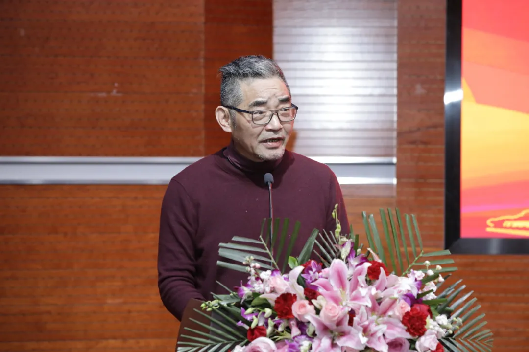 21著名作家、91毛巾哥
  苏童教授.jpg